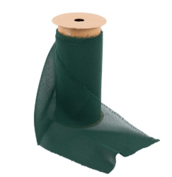 Chemin de table mariage en mousseline de soie vert anglais pour décoration élégante et bohème