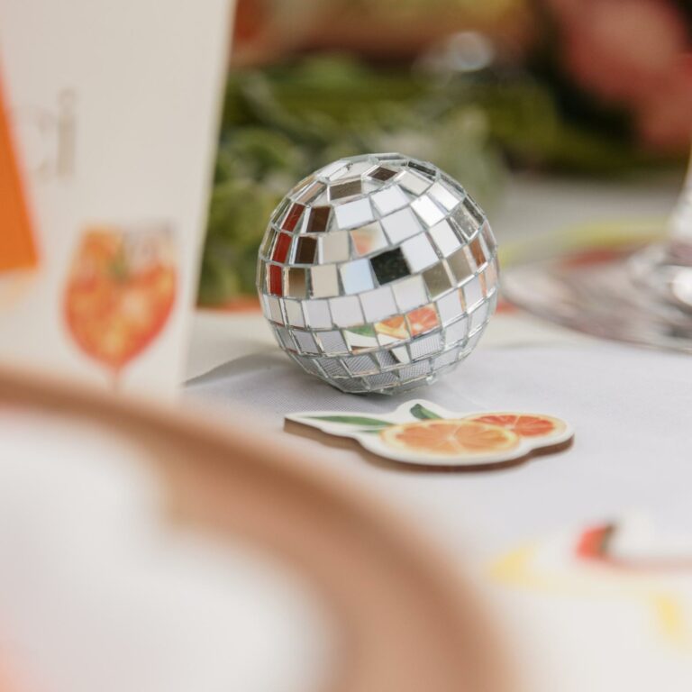 Petites boules à facettes 4 cm 3,5 cm 3 cm pour décoration de table – Esprit Fête