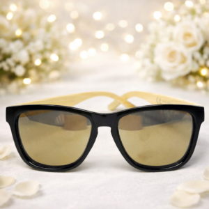 lunettes de soleil en bois